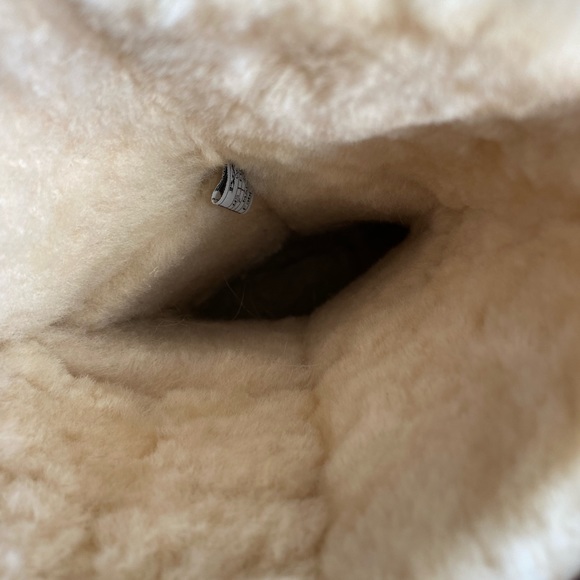 BearPaw Purple faux fur lined boots - Picture 7 of 14